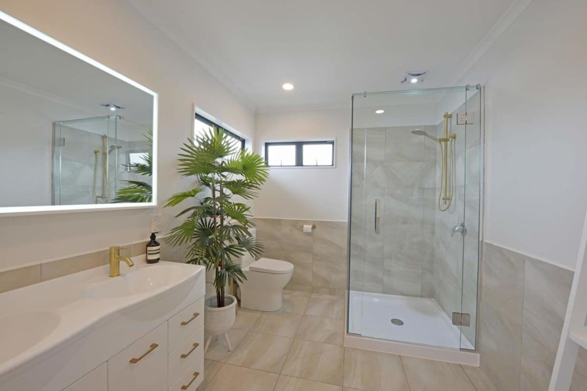 Escape To High End Comforts On Riverton Βίλα Mount Maunganui Εξωτερικό φωτογραφία
